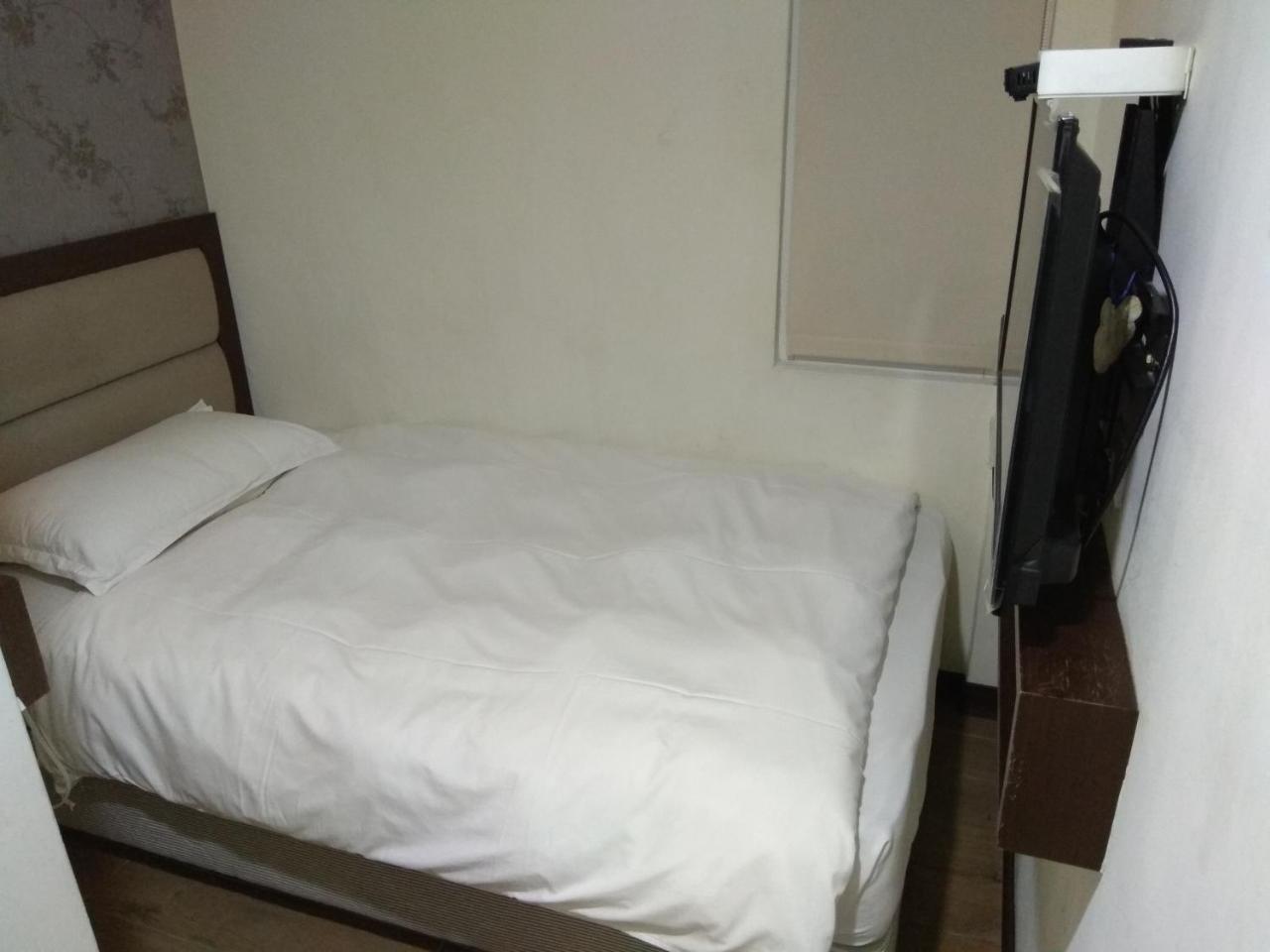 德瑞旅店direct Hotel Kaohsiung Exterior foto